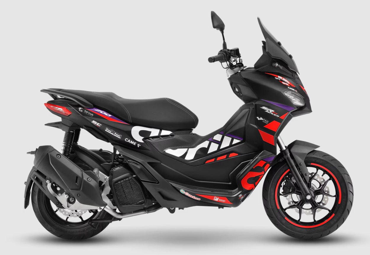 Aprilia SR GT Replica 200 Aprilia SR GT Replica 200