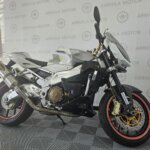 Aprilia Tuono R