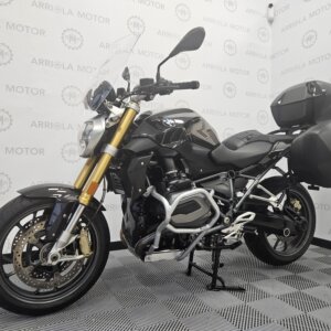 BMW R1200R