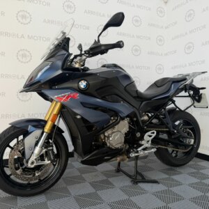 BMW S1000XR
