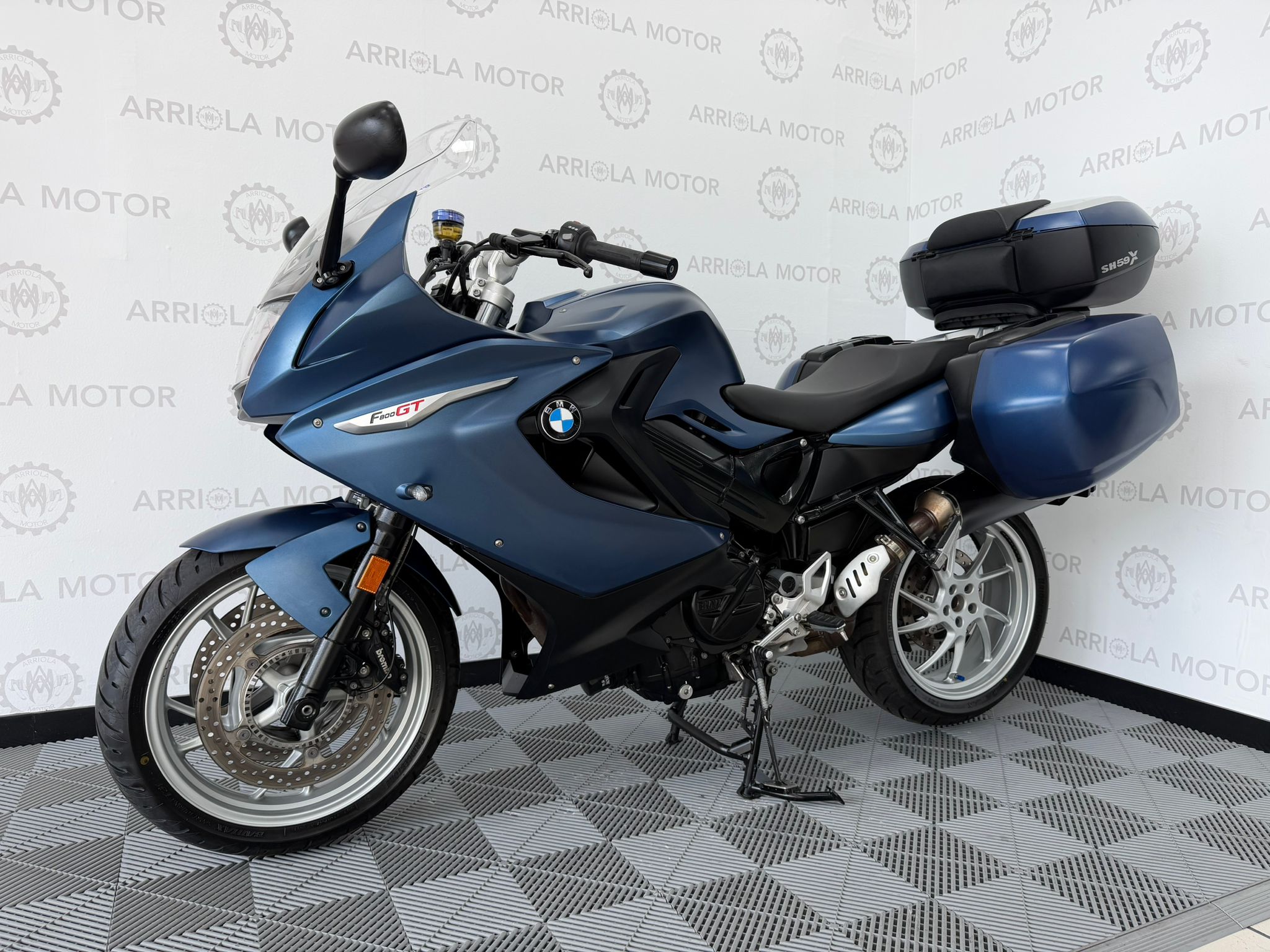 BMW F800GT