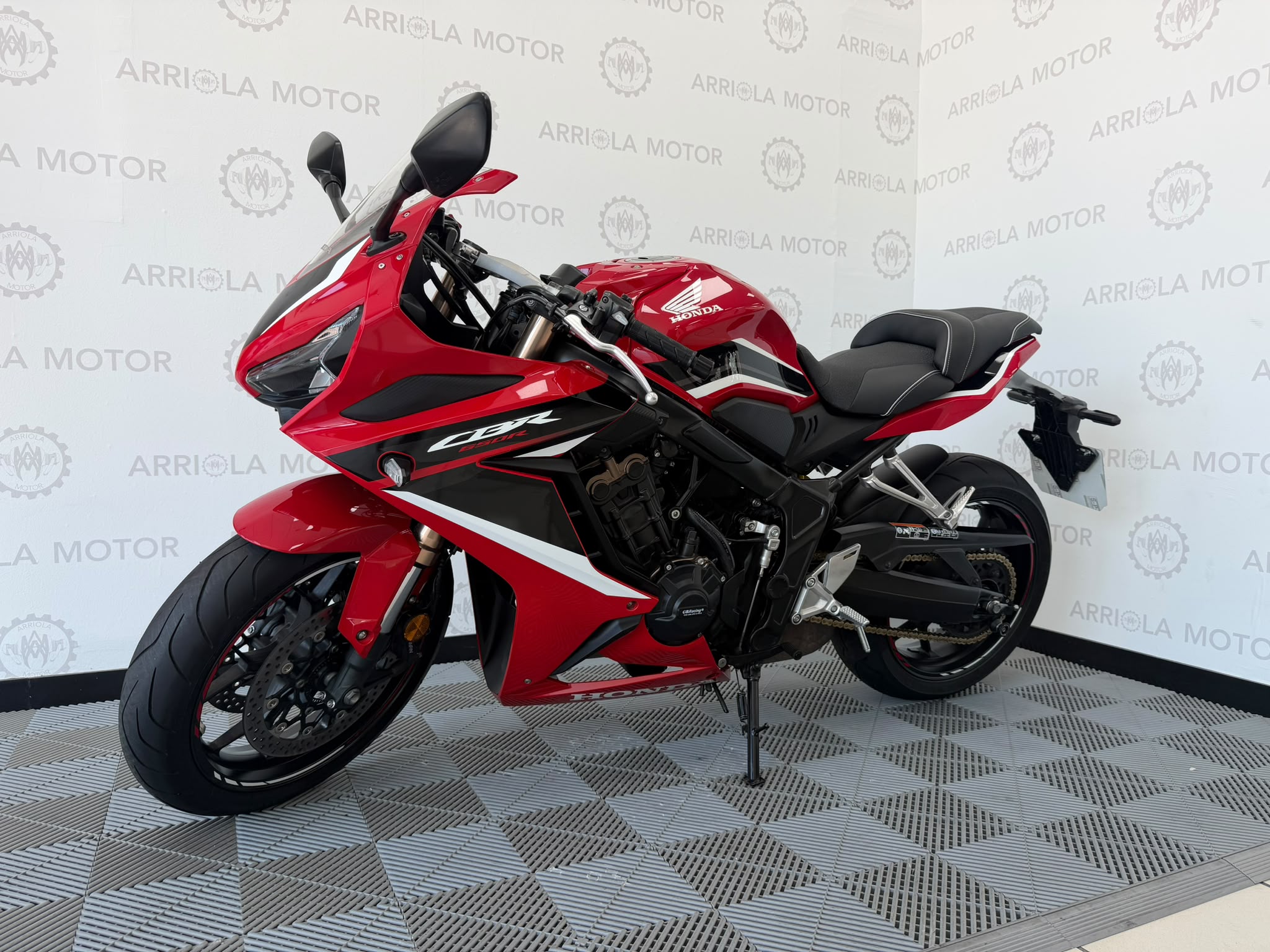 Honda CBR650R