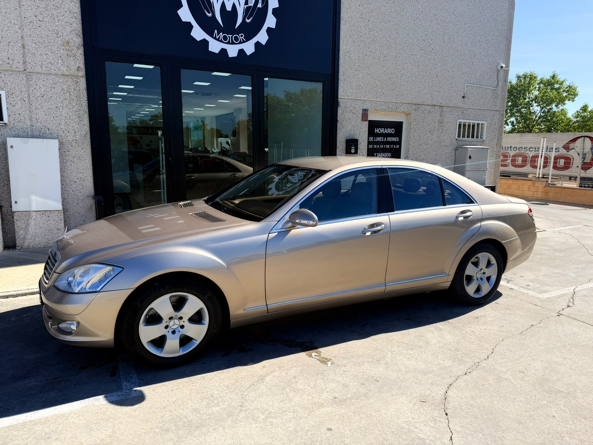 5 Mercedes S 500