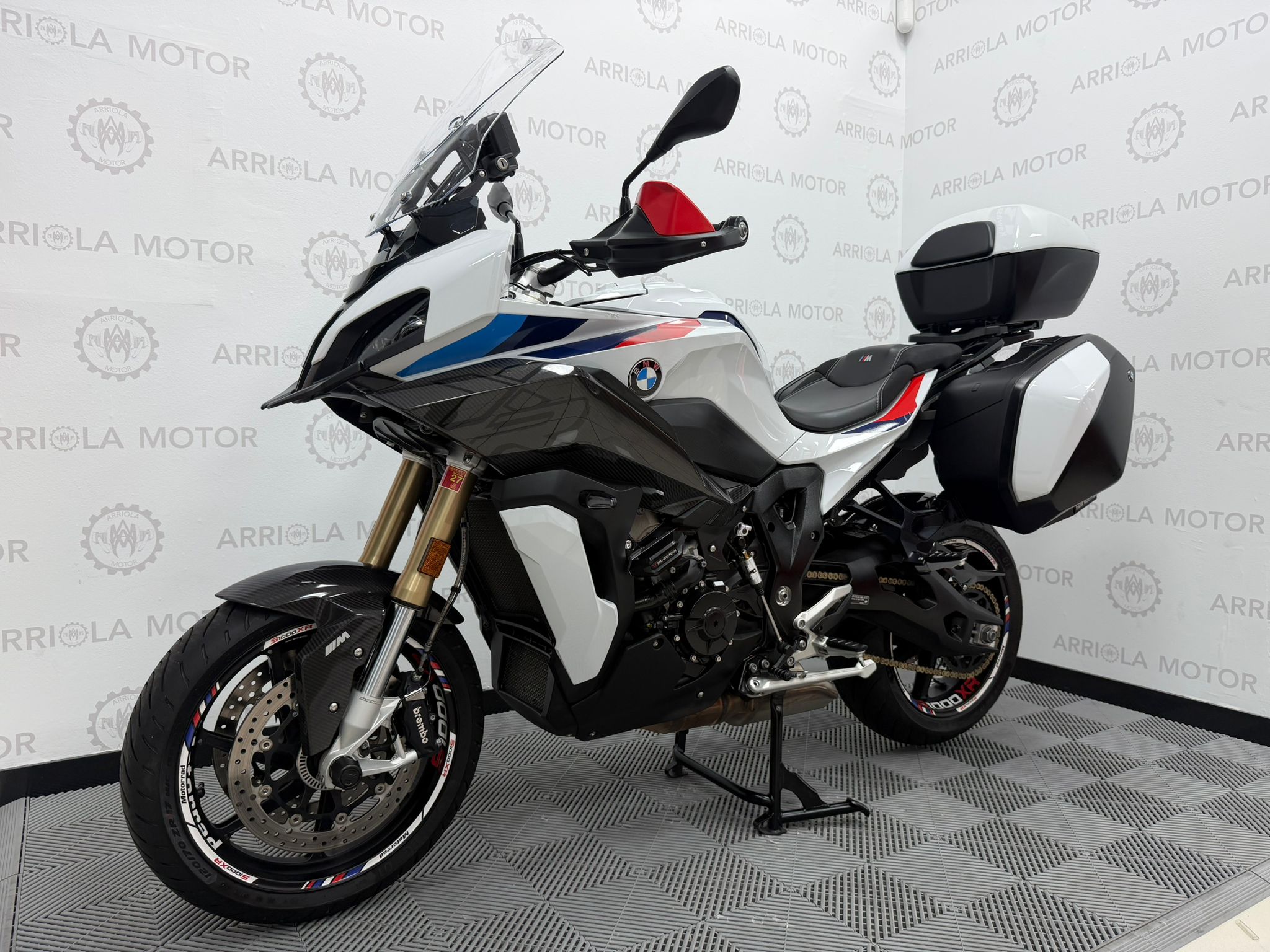 1 BMW S1000XR